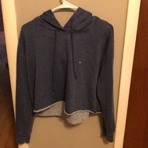 Cropped sweatshirt